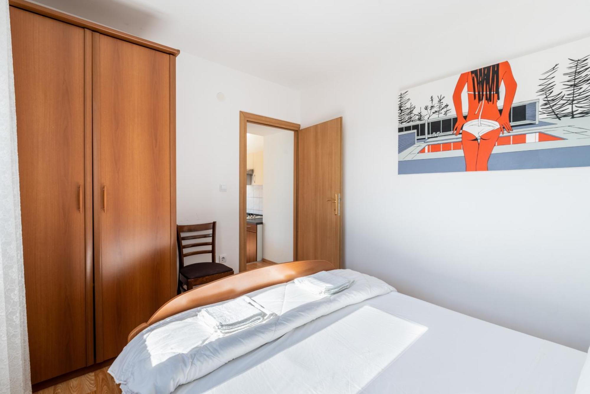 Apartments With A Parking Space Lopar, Rab - 14070 Номер фото