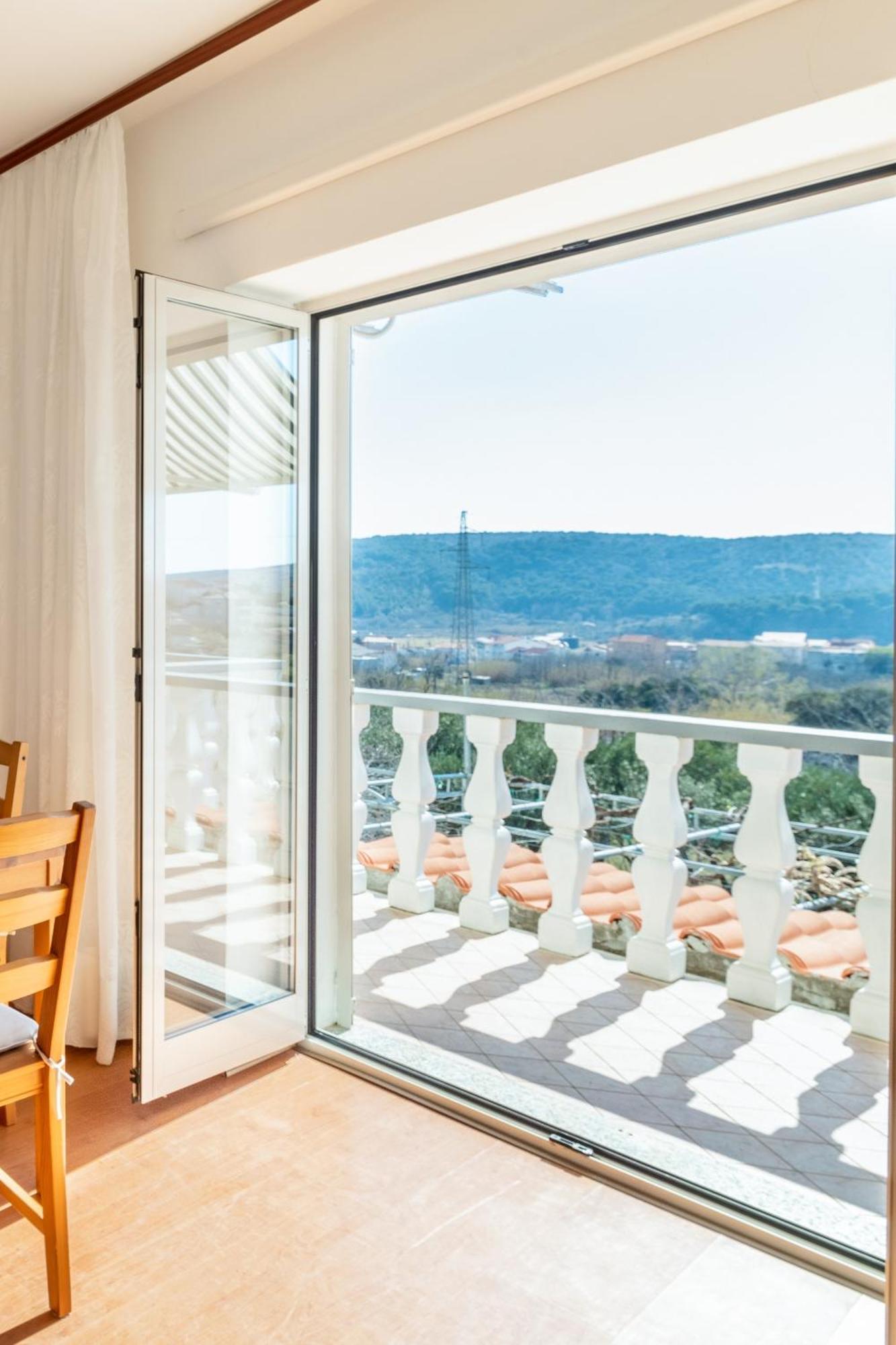 Apartments With A Parking Space Lopar, Rab - 14070 Номер фото
